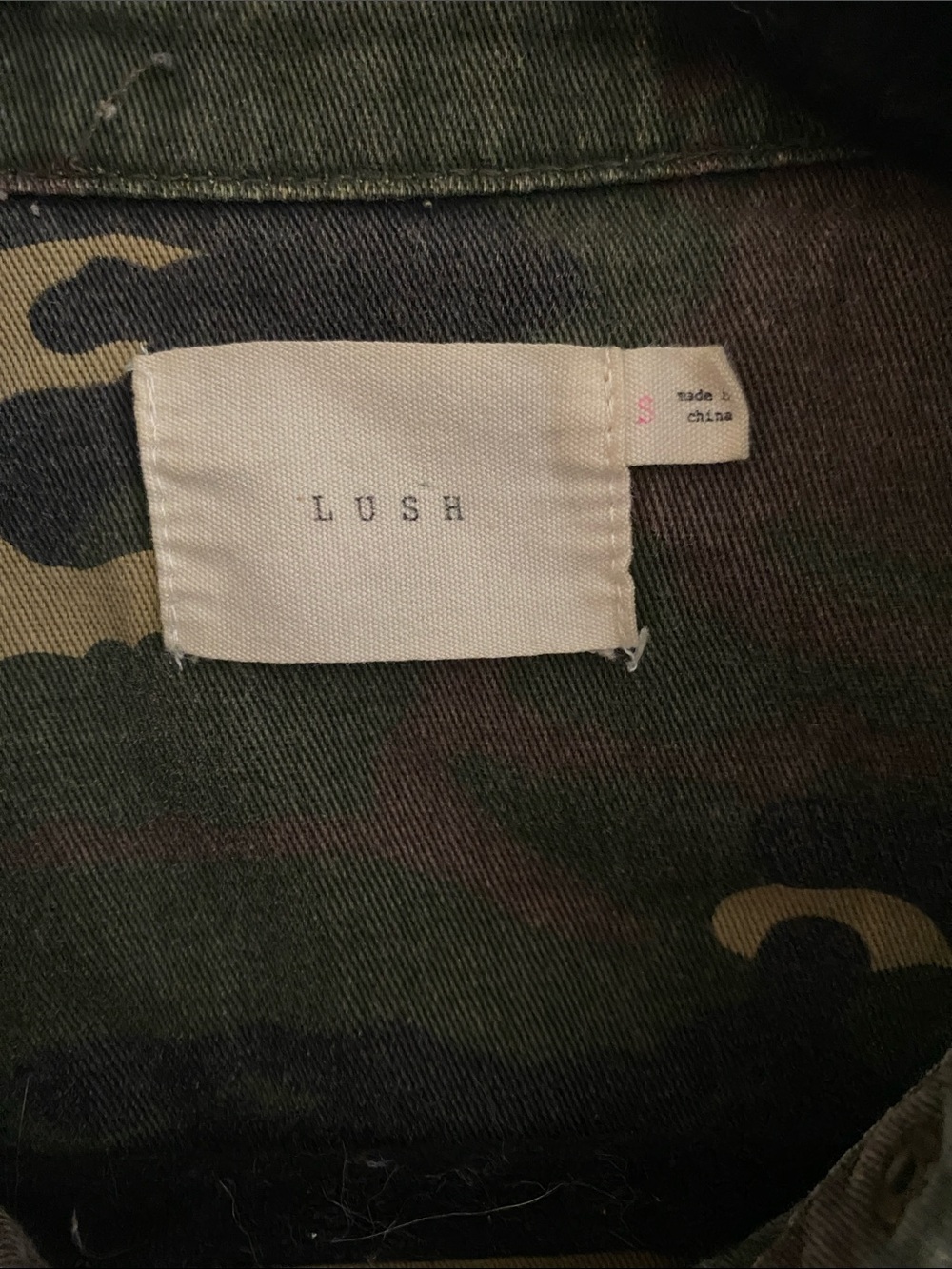 LUSH Camouflage Button-up Utility Jacket | Size S - Picture 2 of 4